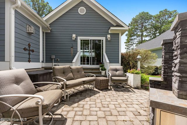 459 Dunlieth Street NW, Calabash, NC 28467