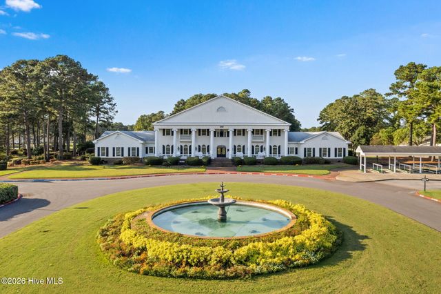 459 Dunlieth Street NW, Calabash, NC 28467