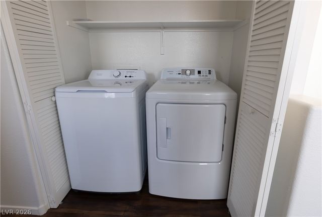 9522 Grand Fir Court, Las Vegas, NV 89123