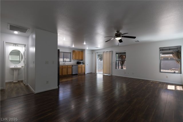 9522 Grand Fir Court, Las Vegas, NV 89123