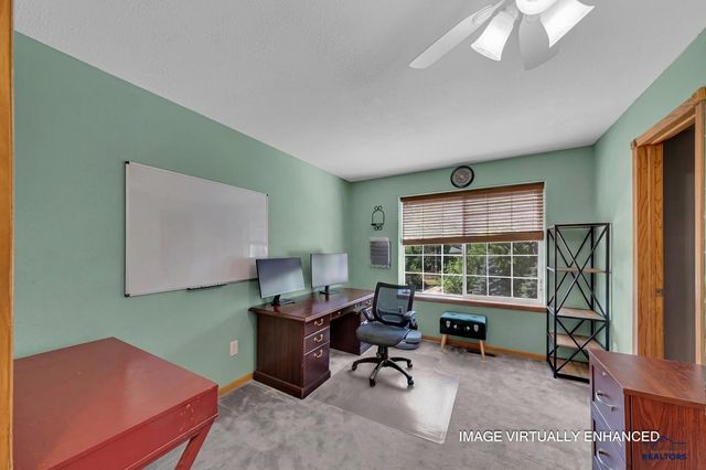 1302 ST CLOUD ST, Rapid City, SD 57701