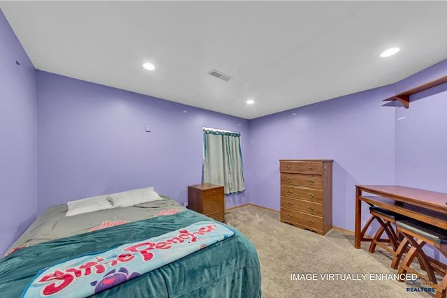1302 ST CLOUD ST, Rapid City, SD 57701