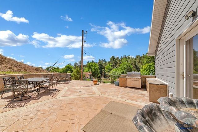 1302 ST CLOUD ST, Rapid City, SD 57701