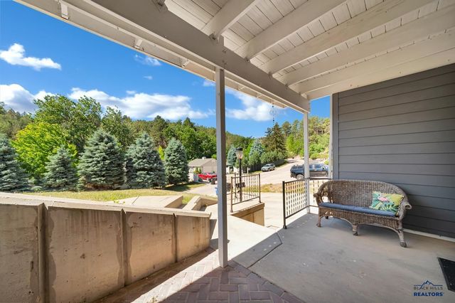 1302 ST CLOUD ST, Rapid City, SD 57701