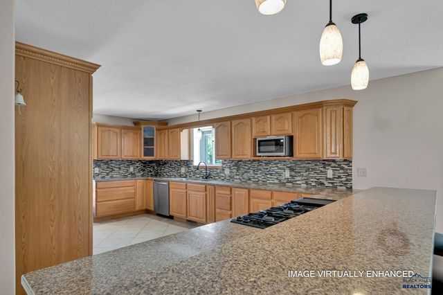 1302 ST CLOUD ST, Rapid City, SD 57701