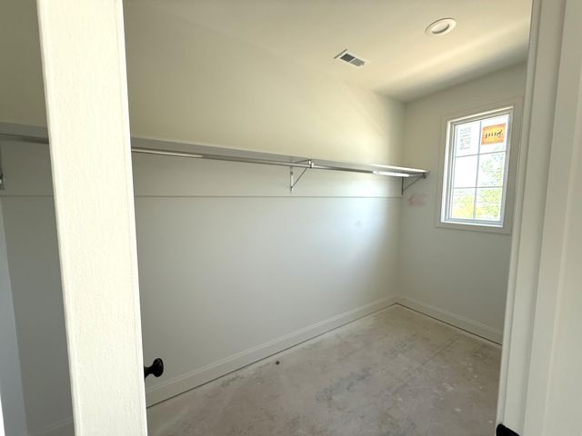 1895 Dawson Circle 1874, Chattanooga, TN 37421