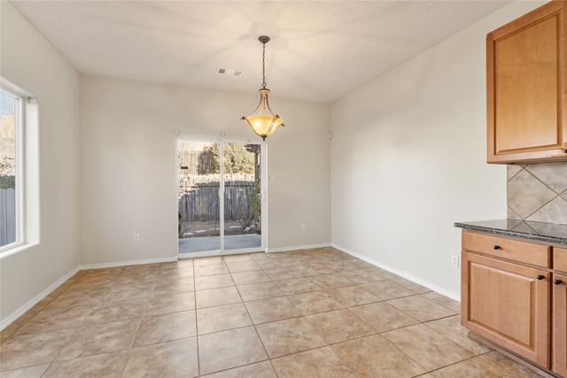 3984 Montana Verde, Santa Fe, NM 87507