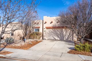 3984 Montana Verde, Santa Fe, NM 87507