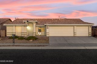 7631 S Laurel Willow Drive, Tucson, AZ 85747