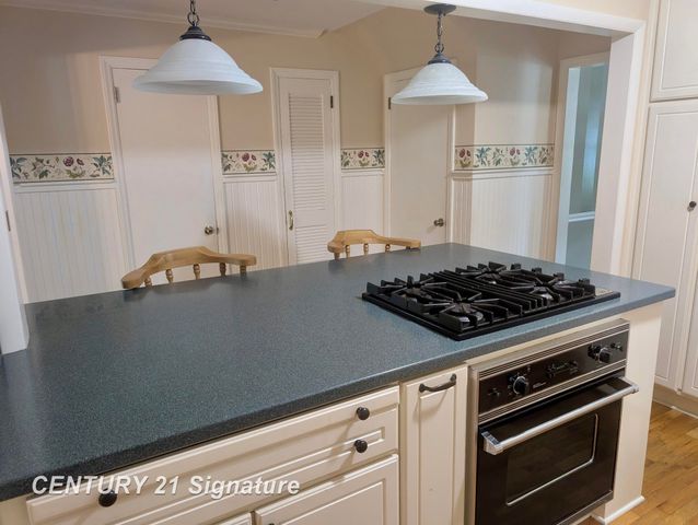 4425 Dirker Road, Saginaw, MI 48638