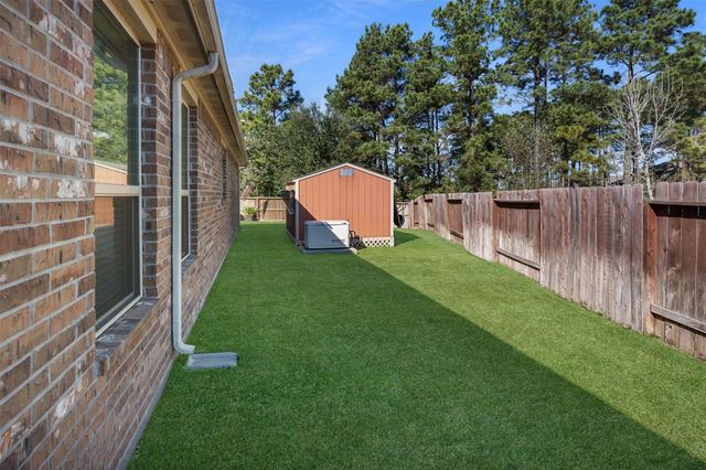 16502 Coconut Palm Lane, Conroe, TX 77304