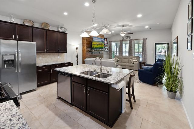 16502 Coconut Palm Lane, Conroe, TX 77304