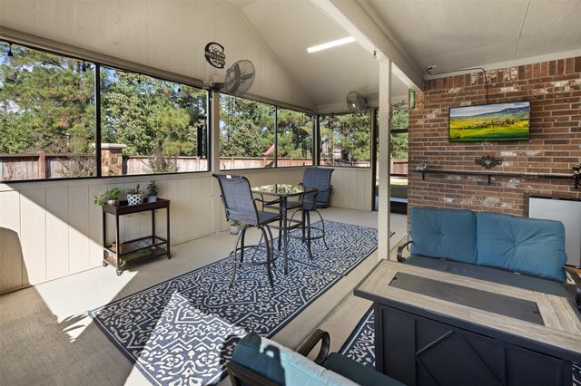 16502 Coconut Palm Lane, Conroe, TX 77304