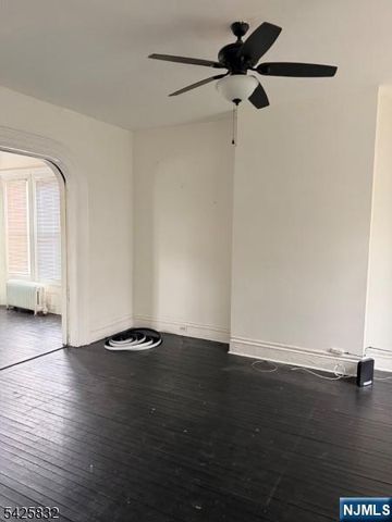 38 Emmet Street, Newark, NJ 07114