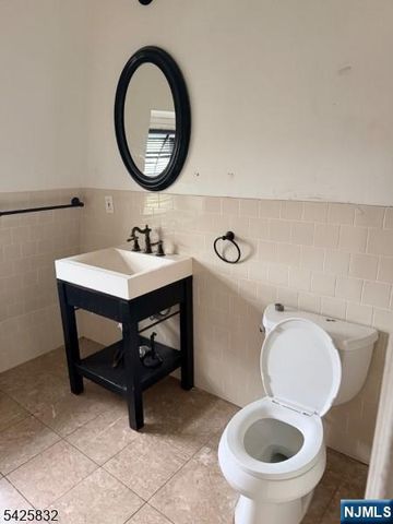 38 Emmet Street, Newark, NJ 07114