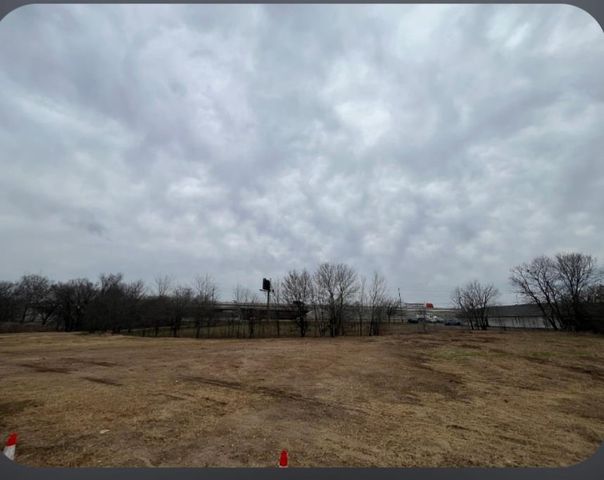 1201 Emile ST, Bastrop, TX 78602