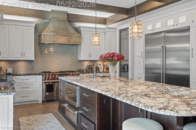 46646 7 Mile Road, Northville Township, MI 48167