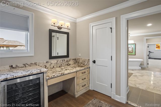 46646 7 Mile Road, Northville Township, MI 48167