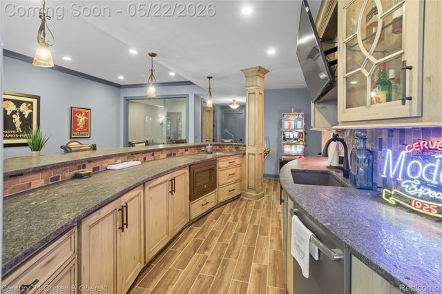 46646 7 Mile Road, Northville Township, MI 48167