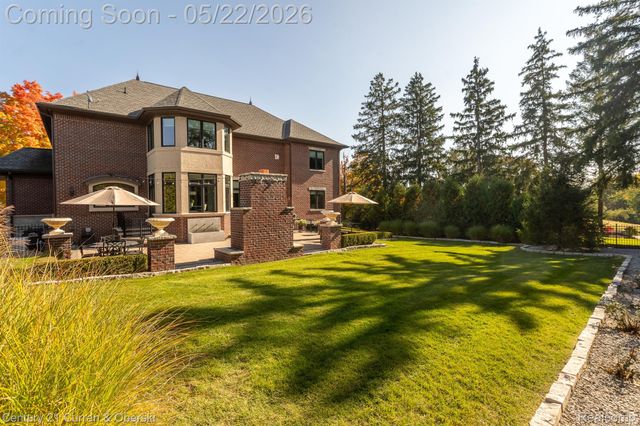 46646 7 Mile Road, Northville Township, MI 48167