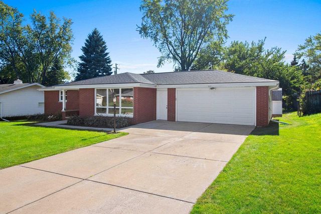 925 LA CROIX AVENUE, Green Bay, WI 54304