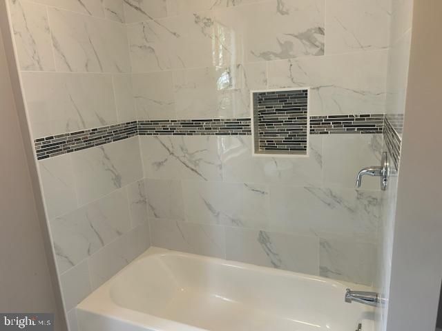 4110 NEWTON AVE, Baltimore, MD 21215