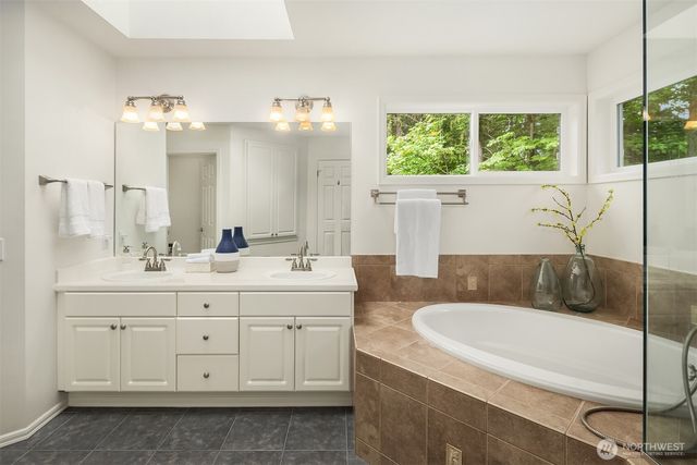 21728 NE 81st Street, Redmond, WA 98053