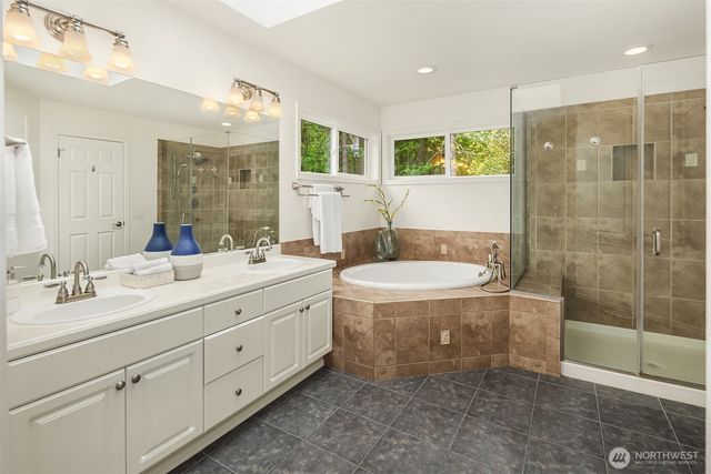 21728 NE 81st Street, Redmond, WA 98053