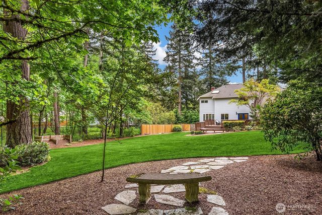 21728 NE 81st Street, Redmond, WA 98053
