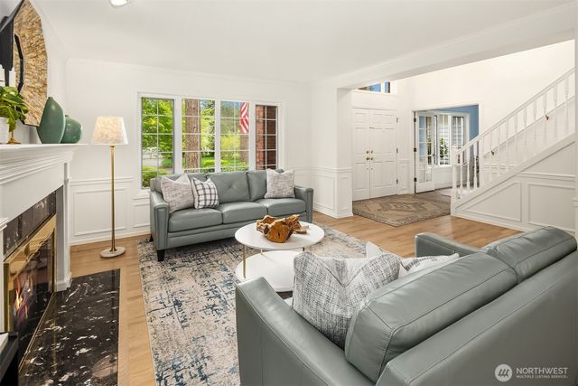 21728 NE 81st Street, Redmond, WA 98053