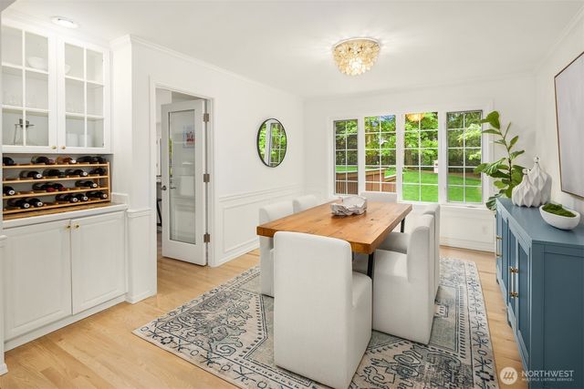 21728 NE 81st Street, Redmond, WA 98053