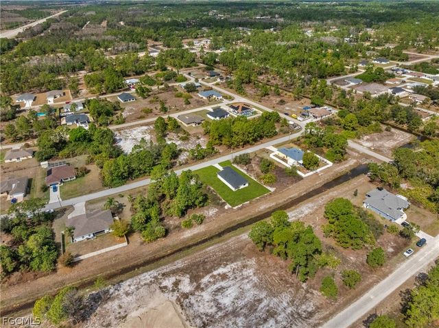 1037 Citrus AVE S, Lehigh Acres, FL 33974