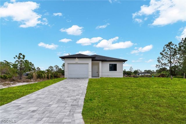 1037 Citrus AVE S, Lehigh Acres, FL 33974