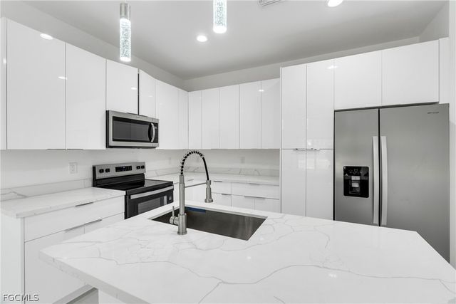 1037 Citrus AVE S, Lehigh Acres, FL 33974