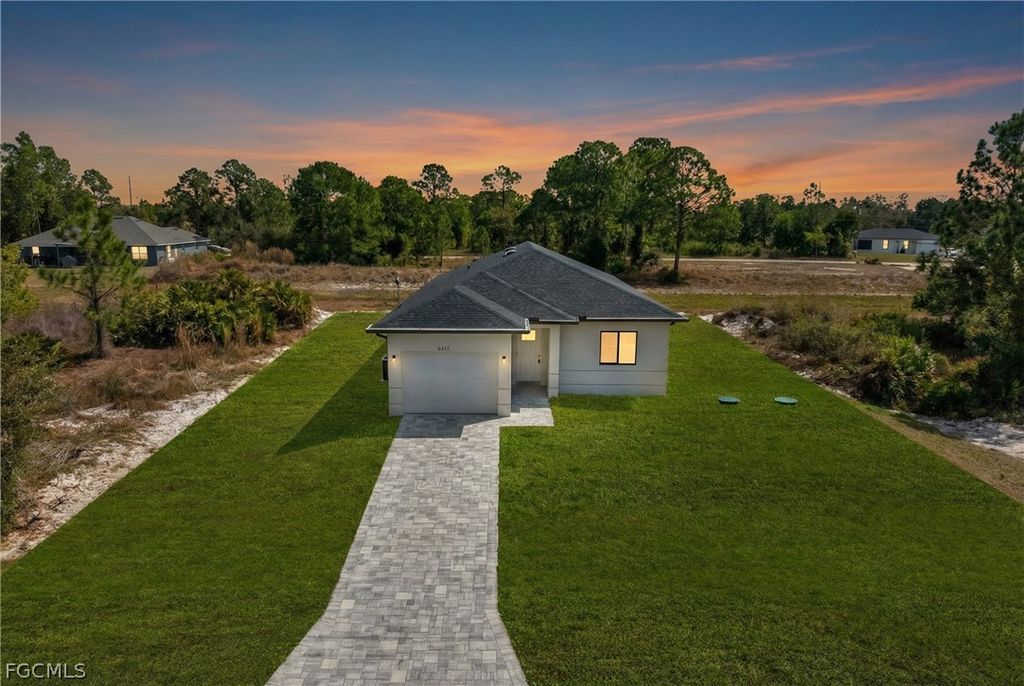 1037 Citrus AVE S, Lehigh Acres, FL 33974