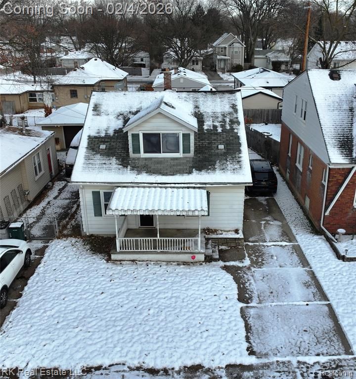 1125 E Hayes Avenue, Hazel Park, MI 48030