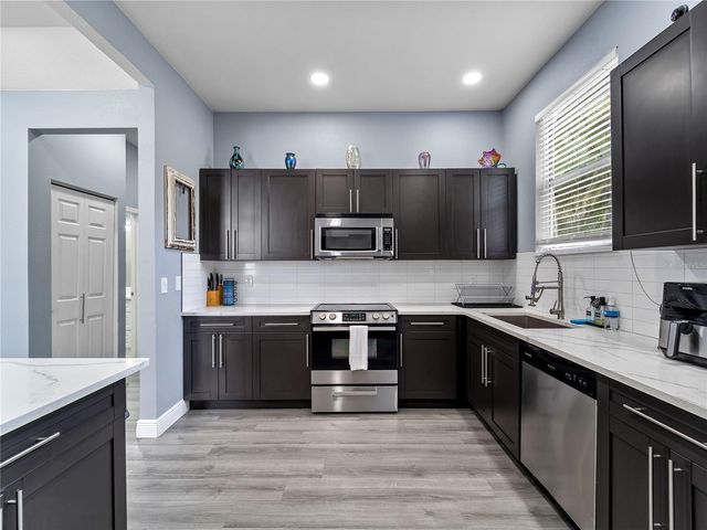 3014 N TAMPA STREET, Tampa, FL 33603