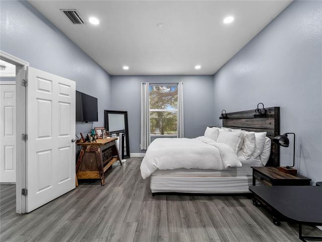 3014 N TAMPA STREET, Tampa, FL 33603