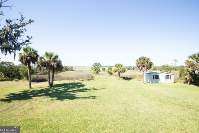 743 Cattle Hammock Road, Midway, GA 31320