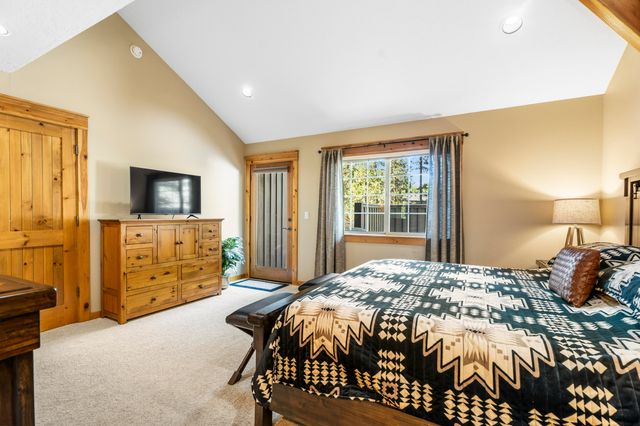 18189 Oregon Loop 5, Sunriver, OR 97707