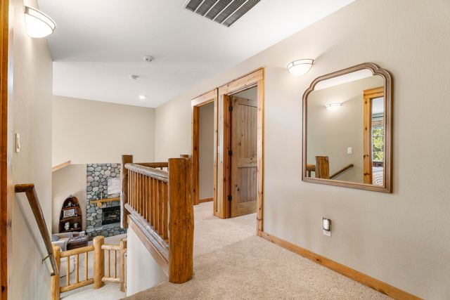 18189 Oregon Loop 5, Sunriver, OR 97707