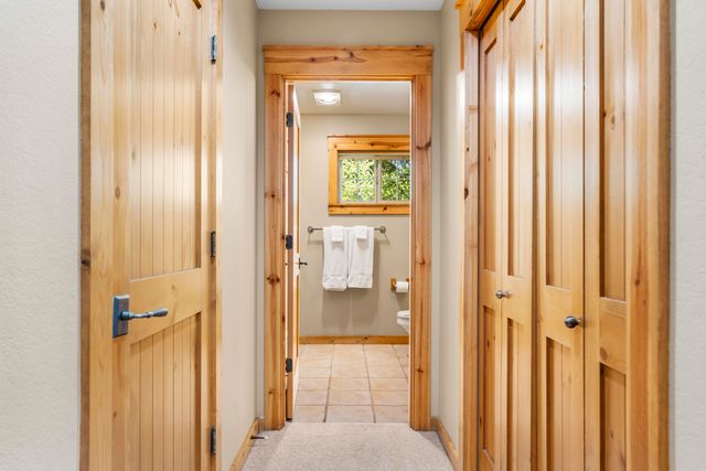 18189 Oregon Loop 5, Sunriver, OR 97707