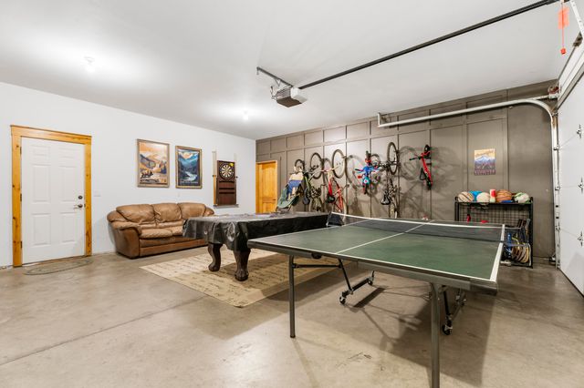 18189 Oregon Loop 5, Sunriver, OR 97707