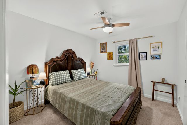 124 Helen Drive, Summerville, SC 29483
