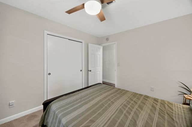 124 Helen Drive, Summerville, SC 29483