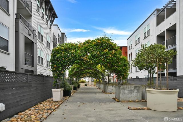 8200 Oceanview Terrace 108, San Francisco, CA 94132