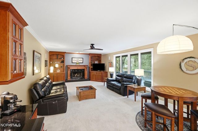4819 Sunwood Drive, Toledo, OH 43623