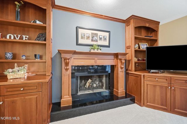 4819 Sunwood Drive, Toledo, OH 43623