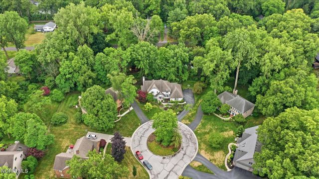 4819 Sunwood Drive, Toledo, OH 43623