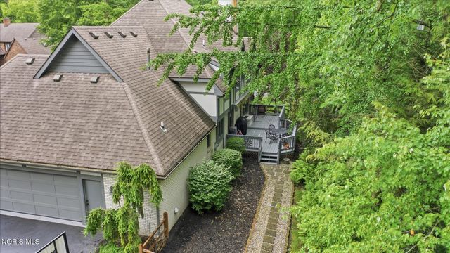 4819 Sunwood Drive, Toledo, OH 43623